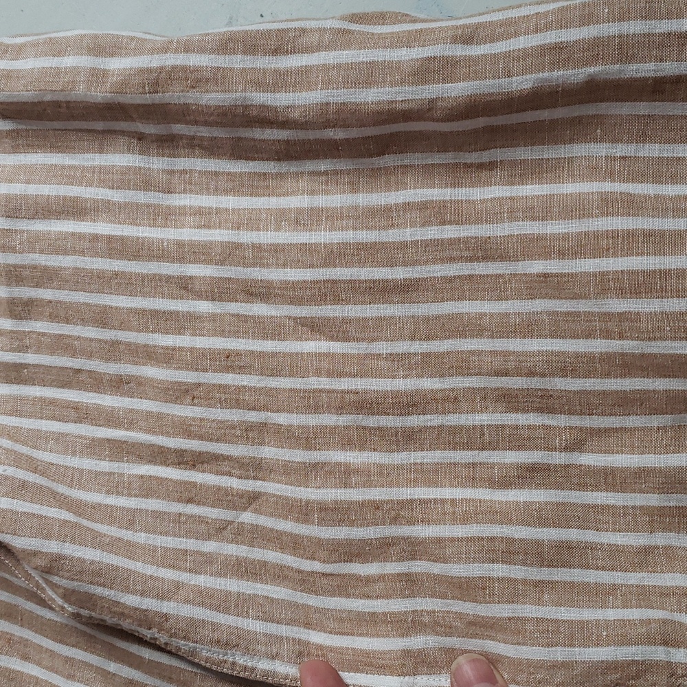 Uniqlo 100% Linen Stripe Button Up Shirt Size L Layer Coastal Everyday - Picture 16 of 16